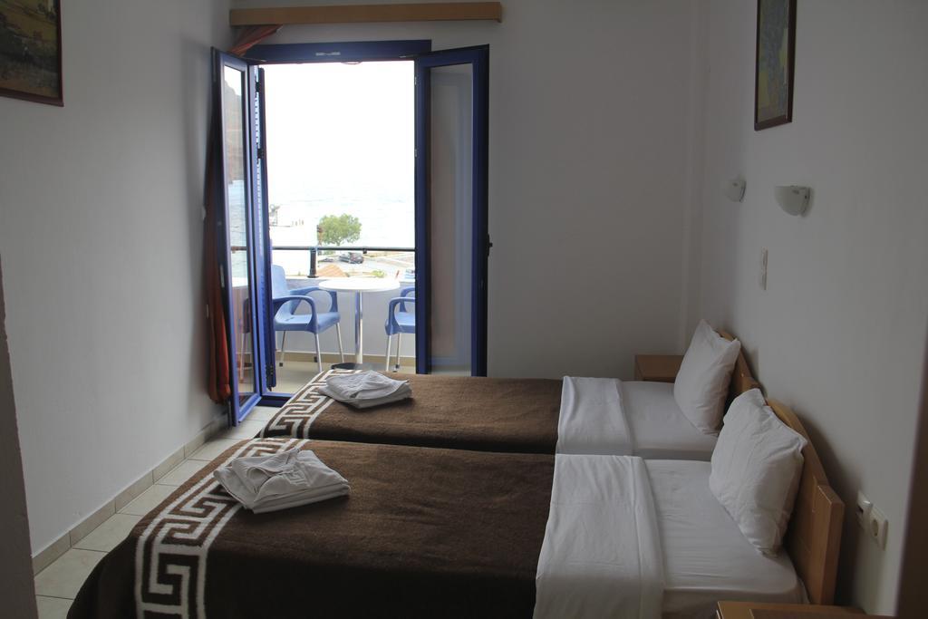 Hotel Stavris Khóra Sfakíon Exteriér fotografie